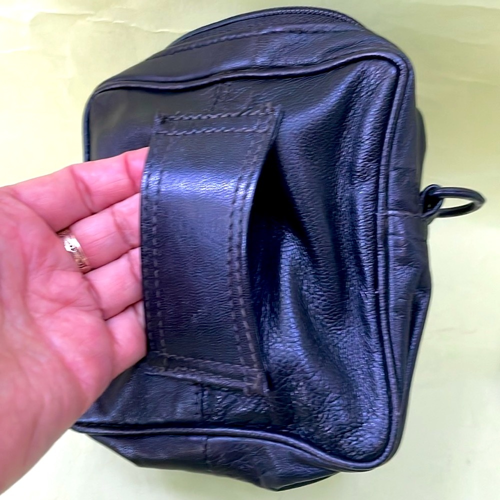 Vintage black convertible leather crossbody/belt bag